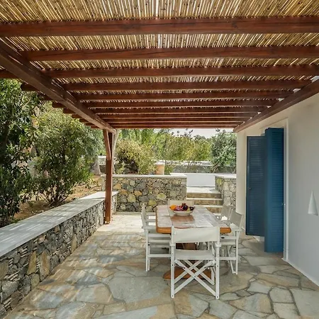 빌라 Orea Beachfront By Mykonos Mood *