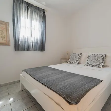 Orea Beachfront By Mykonos Mood Villa *