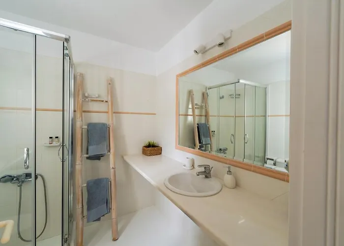 Orea Beachfront By Mykonos Mood * 卡拉法蒂斯